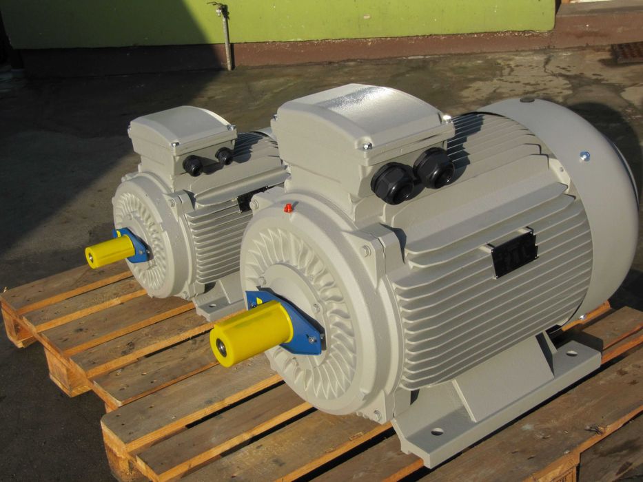 silnik elektryczny3;4;5,5;7,5:11;18;22;30;45;55;75;90 kw