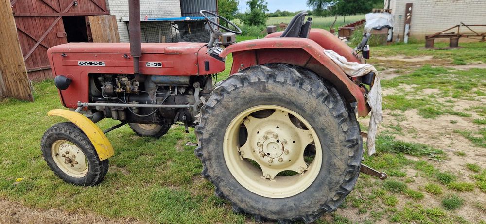 sprzedam lub zamienie na C385 C902 itp