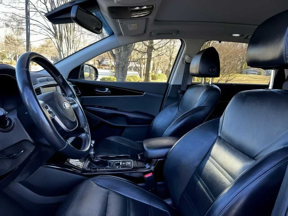 Kia Sorento      2019