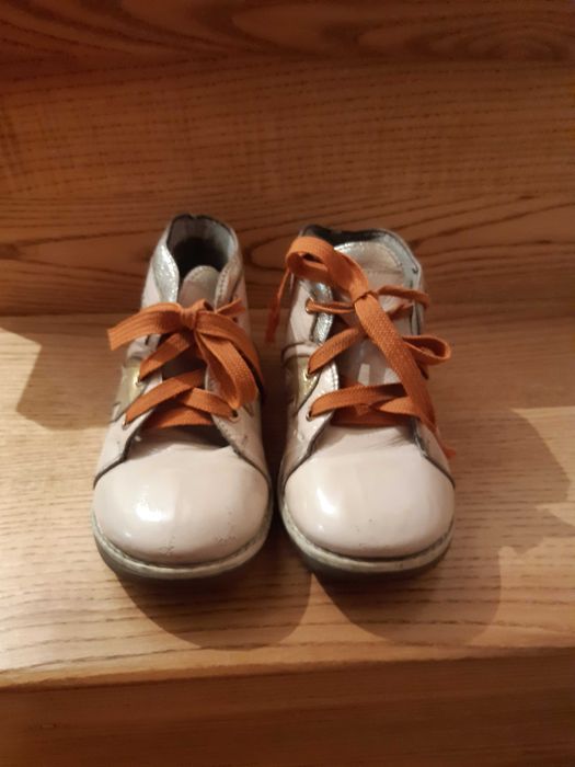 Детские  демисезонные  ортопедические кожаные ботинки Kodo