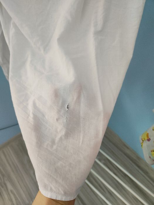 Biała koszula z guzikami rozmiar M-S