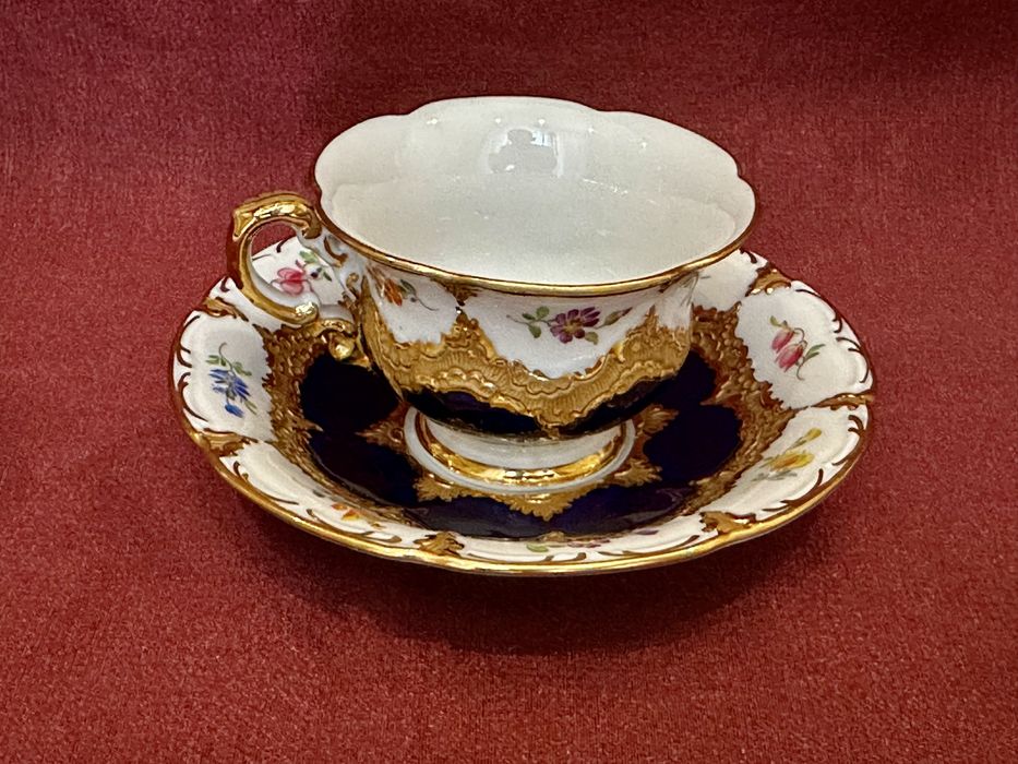 Miśnia Meissen mokka B form złoto kobalt TOP