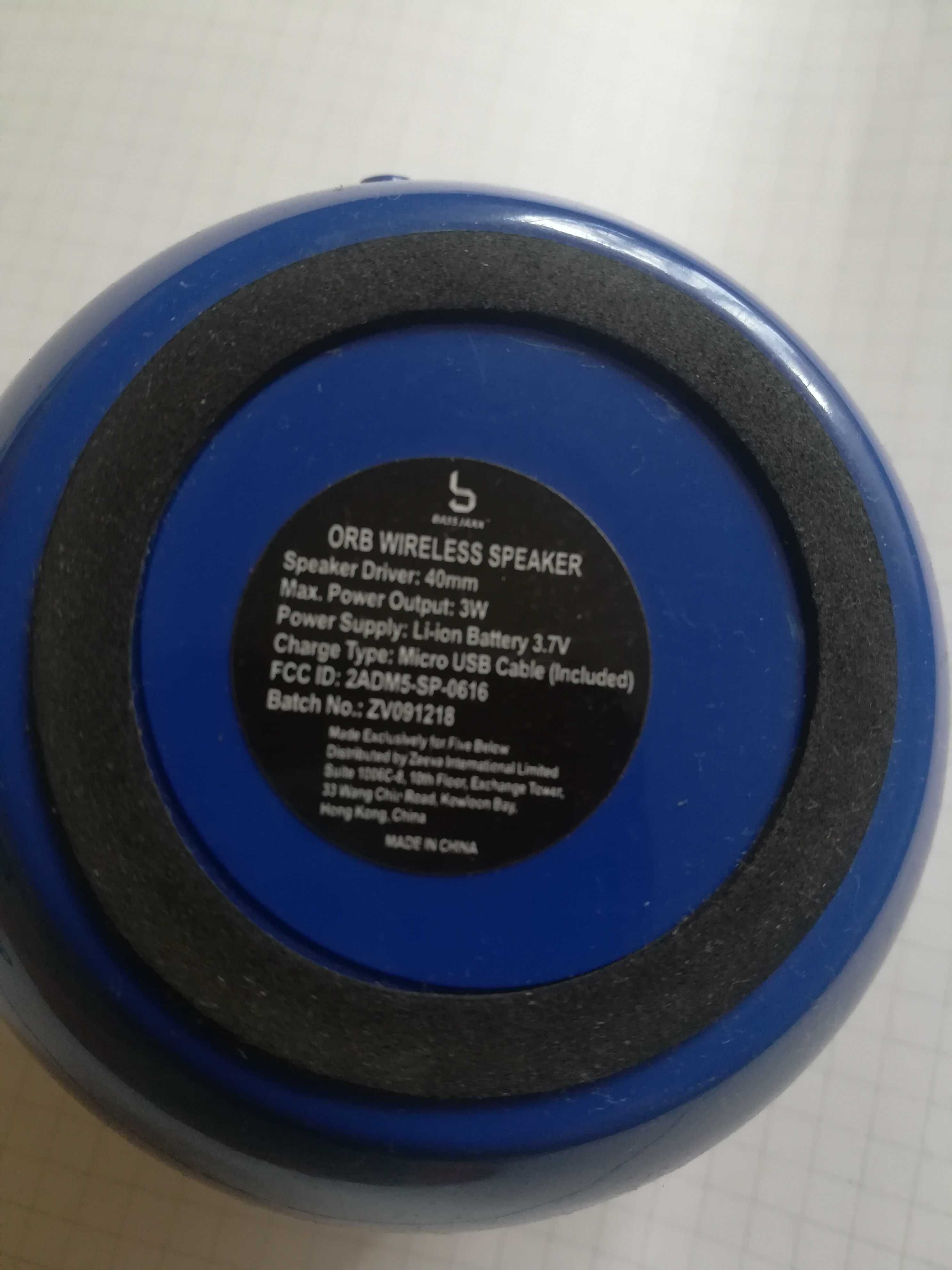 Продаю светодиодную Bluetooth колонку -шар для смартфонов и планшетов.