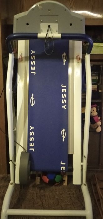 Бігова доріжка Jessy