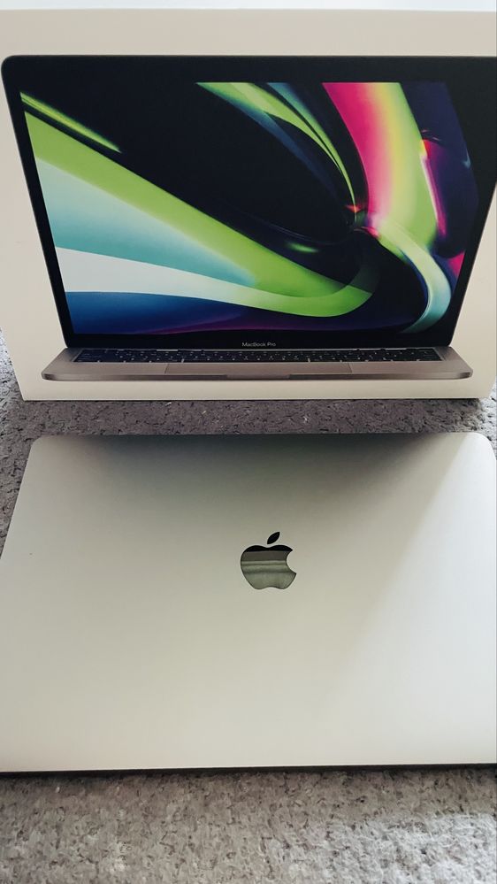 Macbook Pro M1 8/256