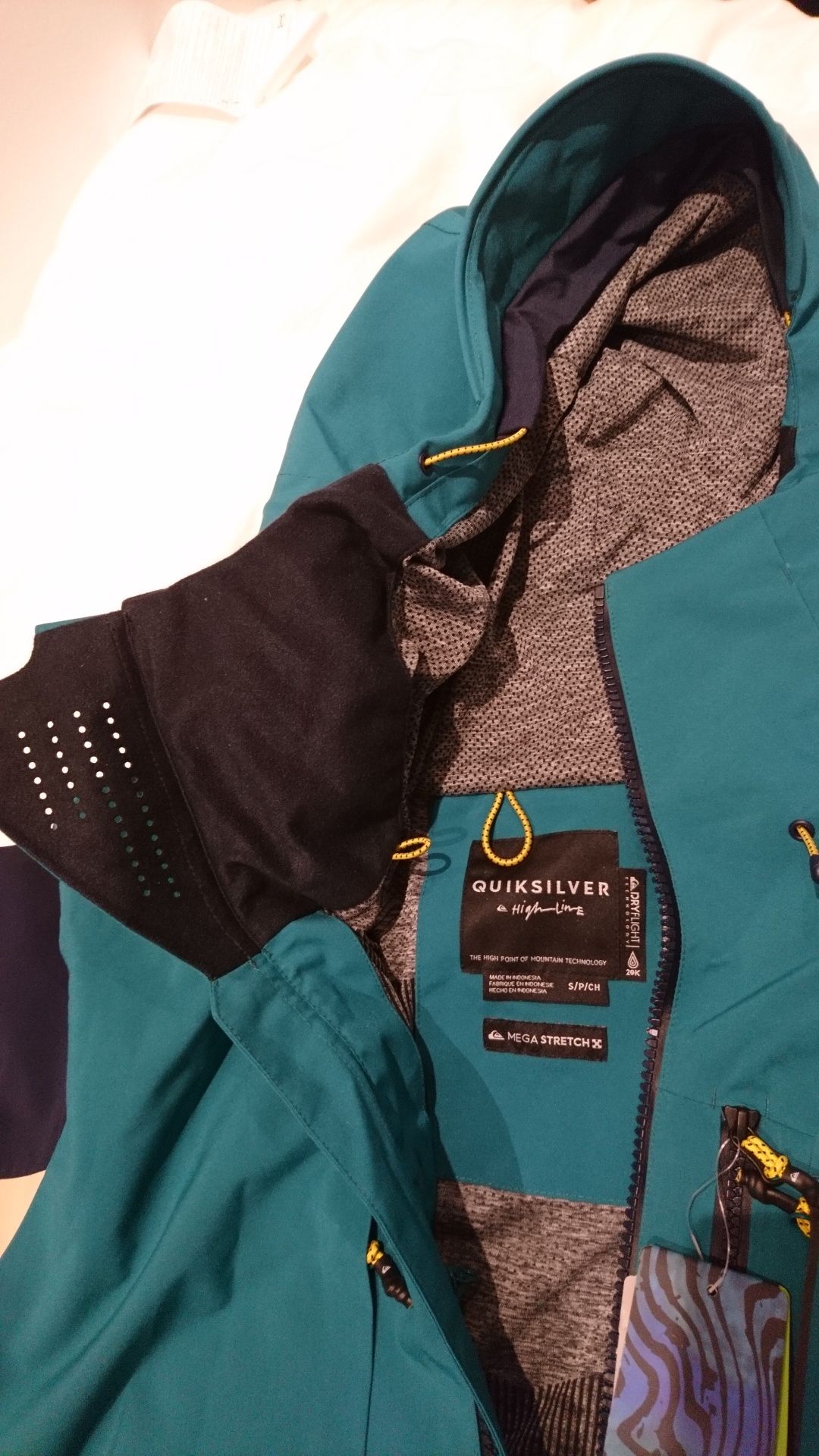 Крутая куртка ветровка Quicksilver extreme waterproofing 20 k