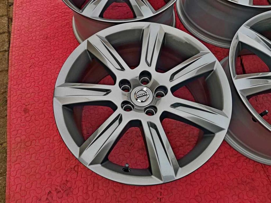 ALUFELGI 17' VOLVO V50 V60 S60 S80 V40 V70 XC40 ET42 - 5x108 - igła