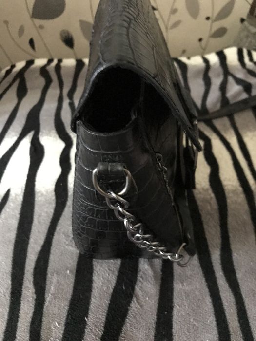 Продам женскую сумку