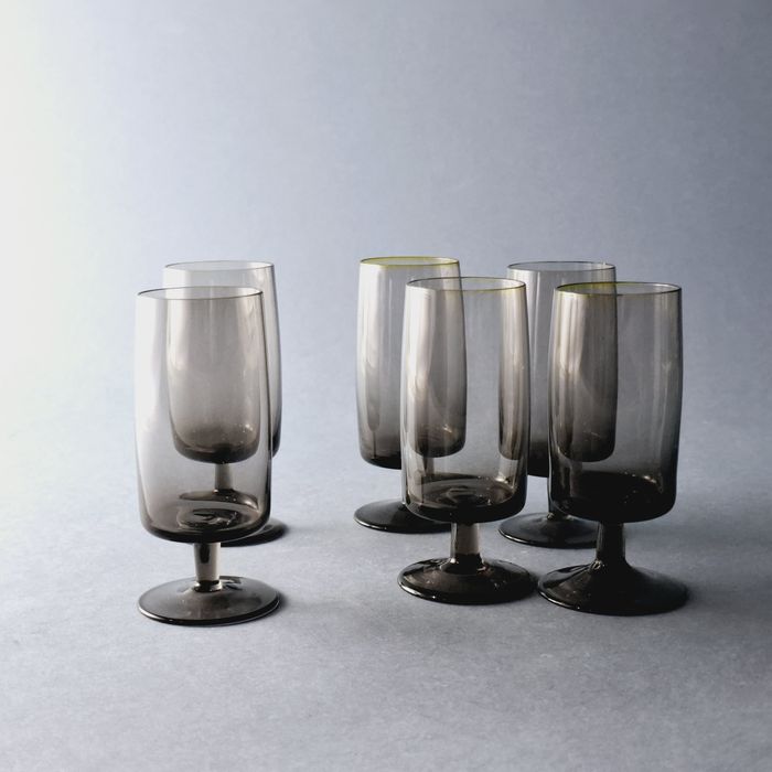 piękne dmuchane dymione kieliszki do wódki likieru lata 50/60-te