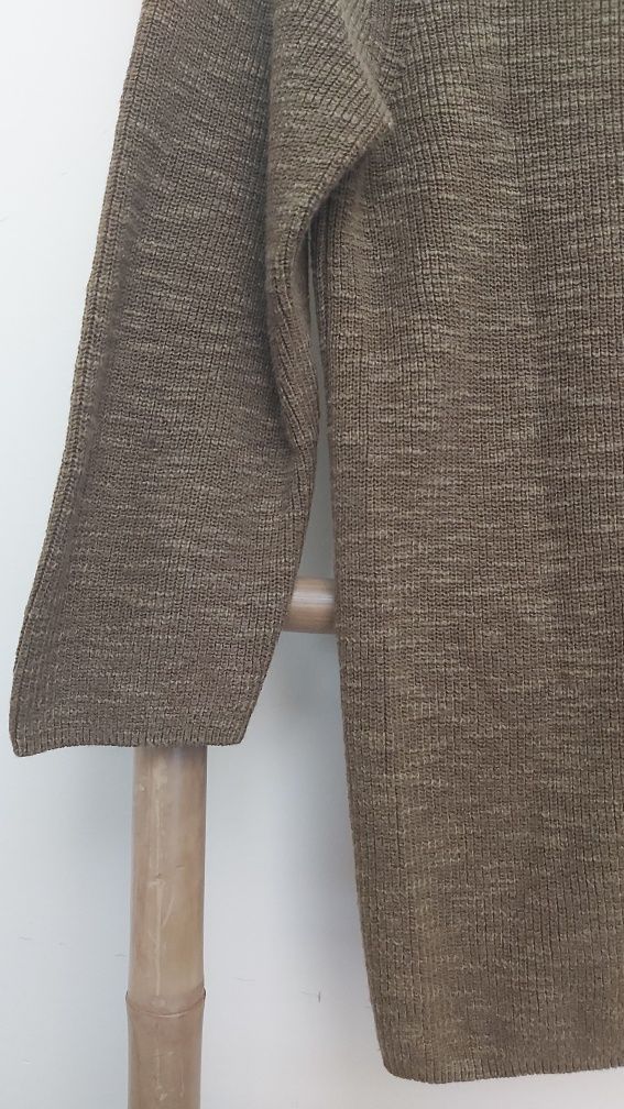 Camisola malha verde oliva da Mango