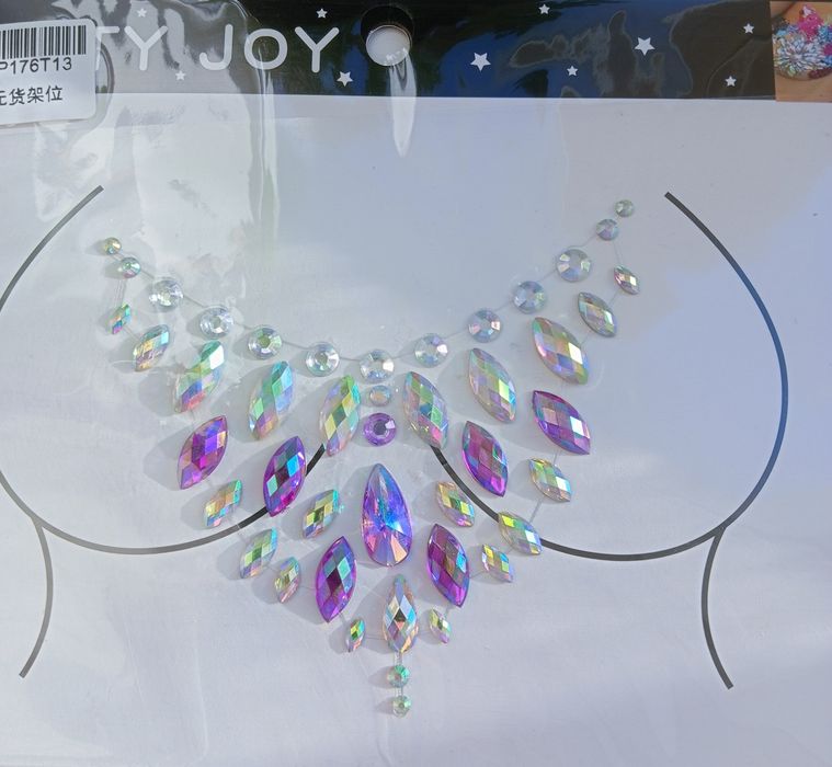 Стразы на грудь, тело и лицо, пестисы