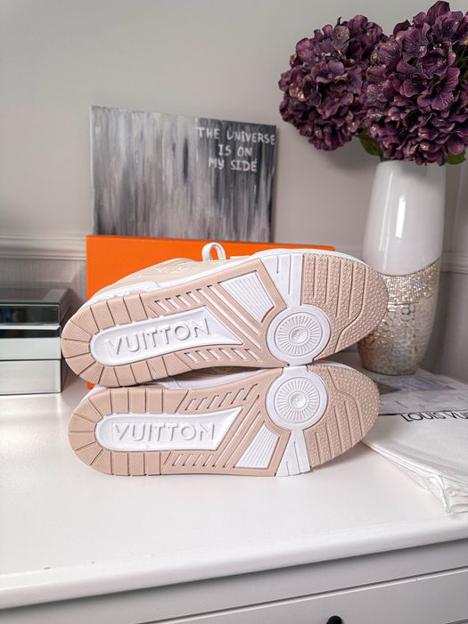 LV Louis Vuitton 40 rozmiar Trainer Sneakers shoes buty sportowe nowe