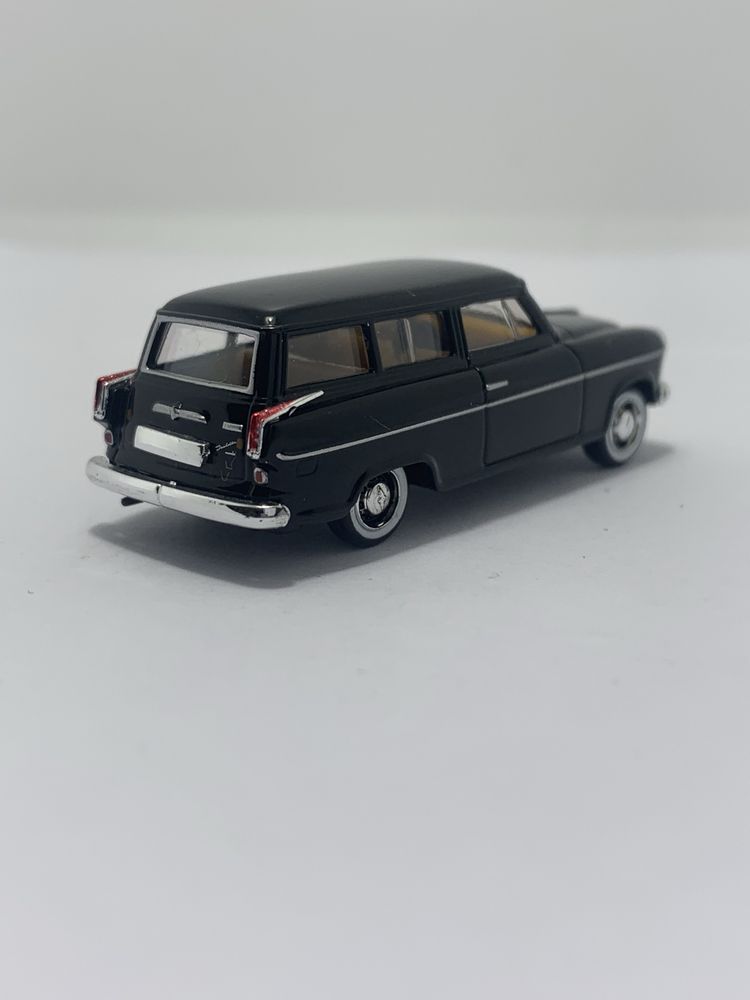 Borgward Isabella da Herpa escala 1/87