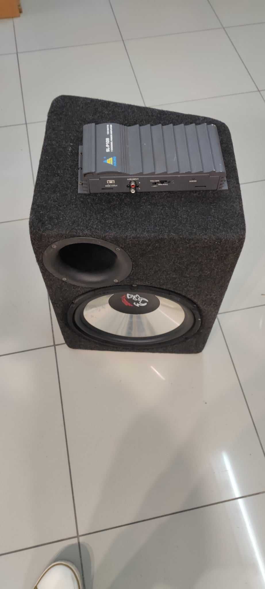 Skrzynia basowa Extreme 450W + wzmacniacz Soling SL-P109 130W sinus