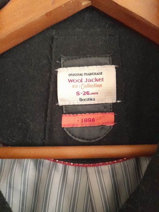 Casaco Bershka Tamanho S