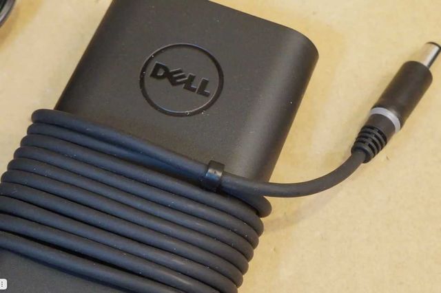 Блок питания от ноутбука Dell 65 Вт