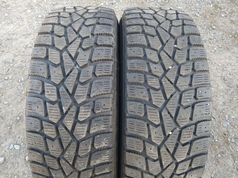 Sumitomo ice edge    225/60 R18 100T   2szt  7mm  BDB Stan