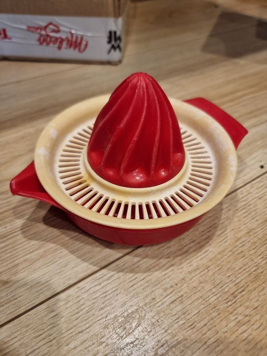 Wyciskarka do cytrusów pomarańczy grejfrutów PRL