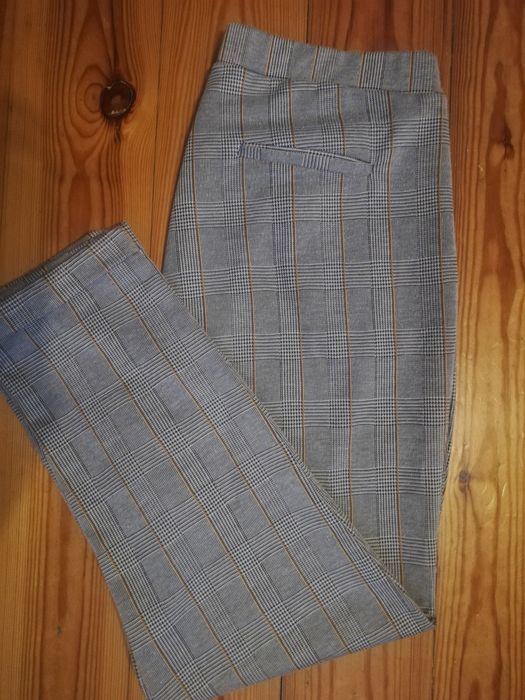 Spodnie w delikatną kratkę