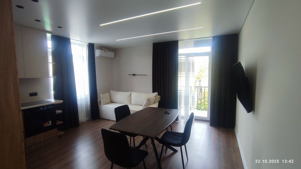 Продаж 1 кім квартири в новобудові міста Ужгород.