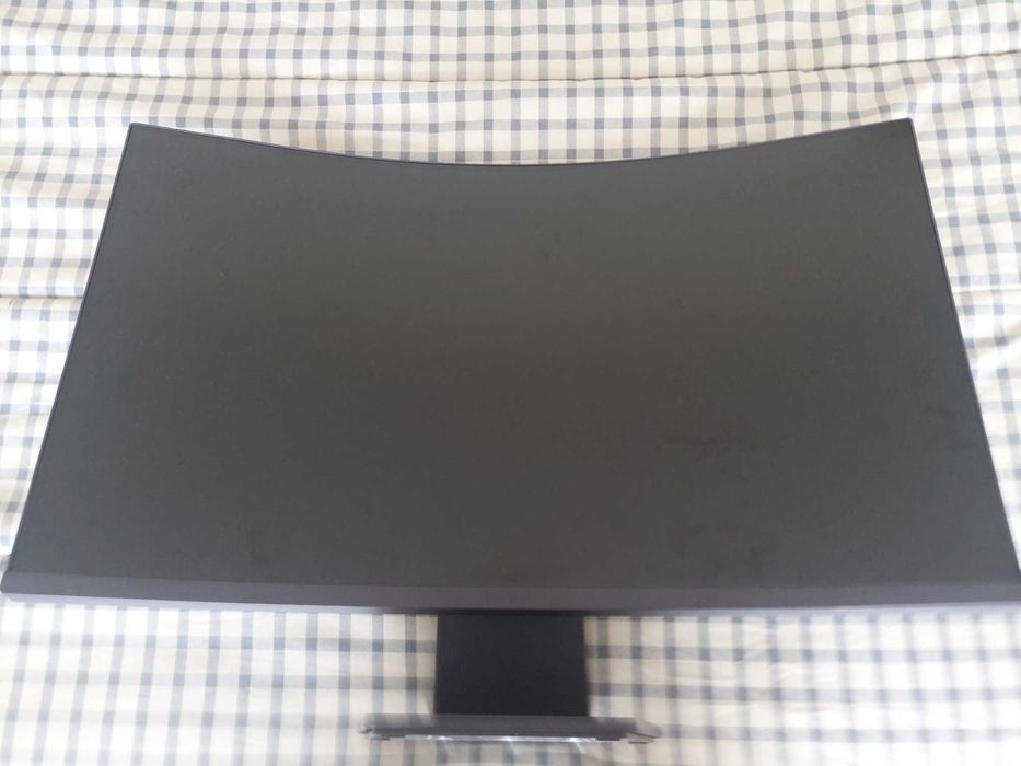 Monitor gaming curvo LG