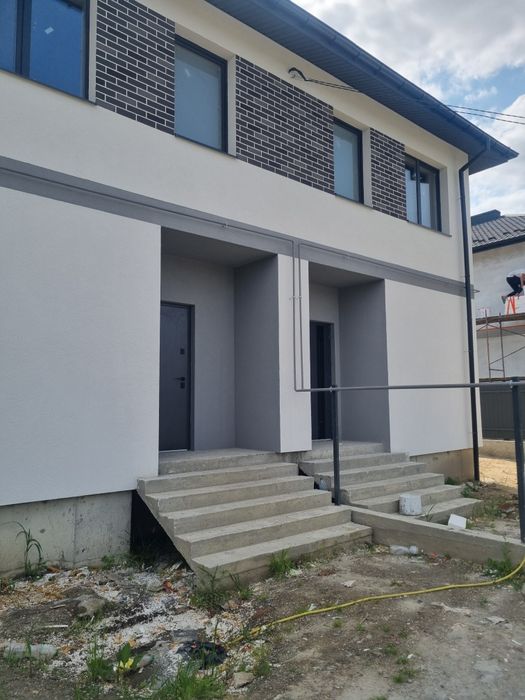 Продаж котедж Рудне готовий біля  Лісу поруч магазини та зупинка