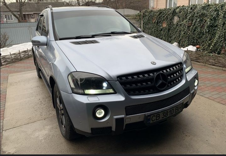 Mercedes Benz ML 350