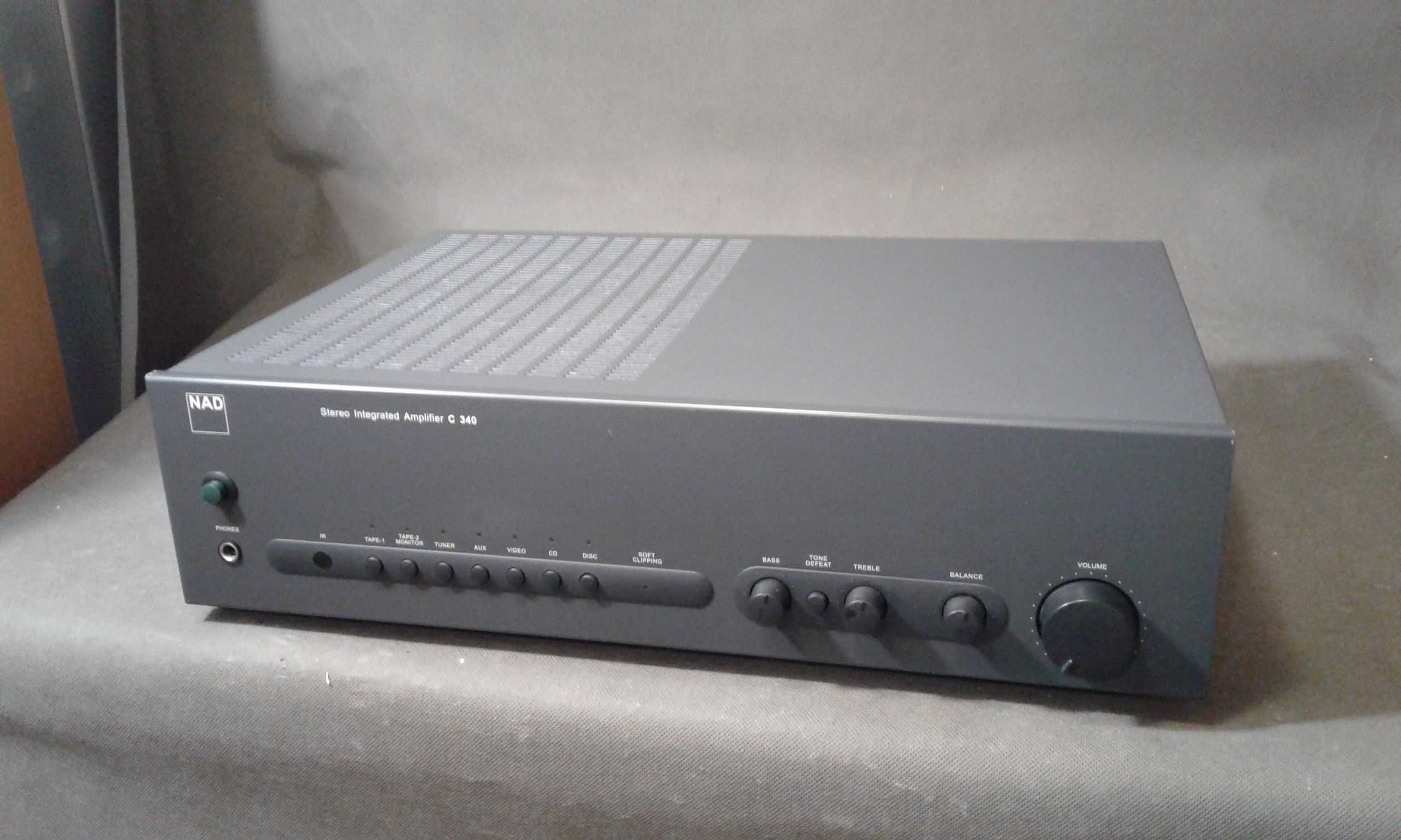NAD C340, wzmacniacz stereo