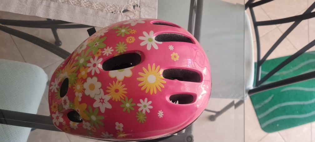 Capacete menina Berg