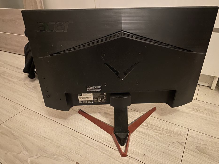 Monitor   Acer Nitro VG240Y ( 75hz)