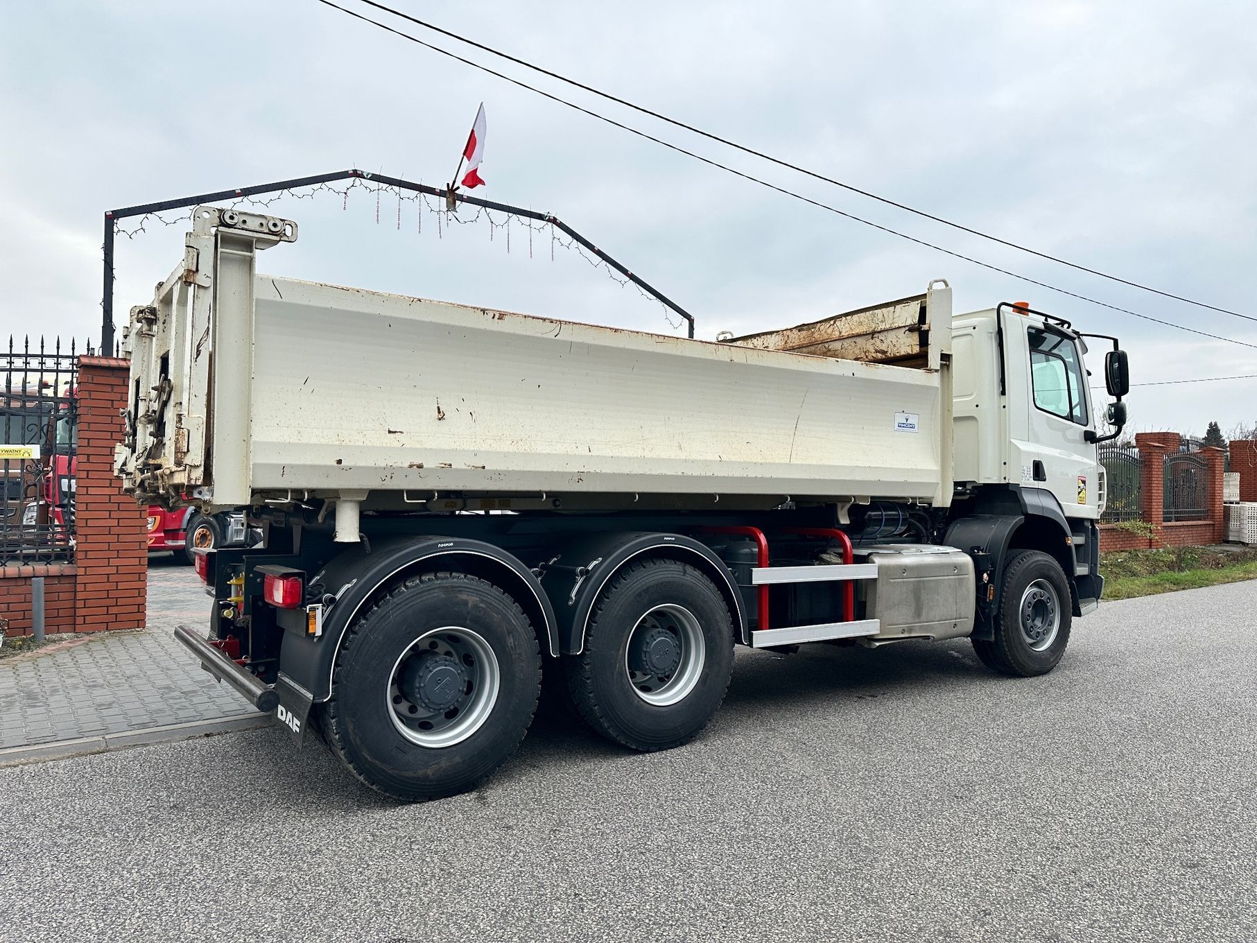DAF CF 410 Euro 6 6x4 Wywrotka 5,20 m + BORDMATIC Klapo-drzwi