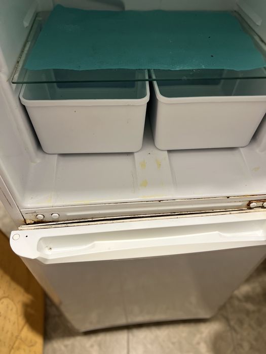 Холодильник INDESIT