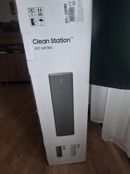 Stacja czyszcząca Samsung
Akcesoria do odkurzaczy bezprzewodowych
›
St