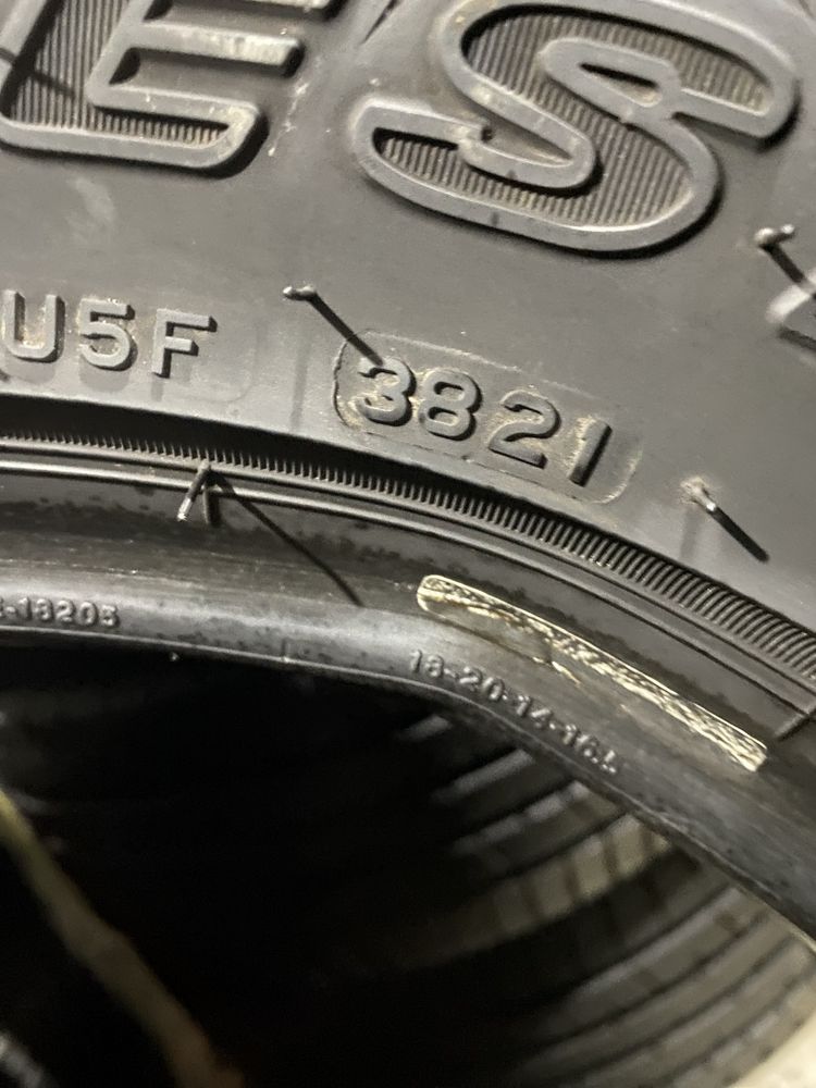 255/55 R18  Bridgestone Dueler 21г комплект шин всесезонных.