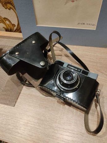 Пленочный фотоаппарат Смена-7 с чехлом