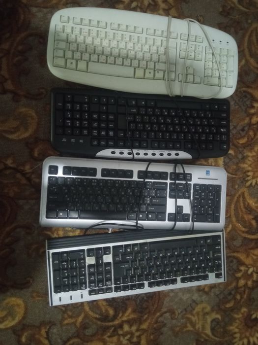 Продам старі клавіатури