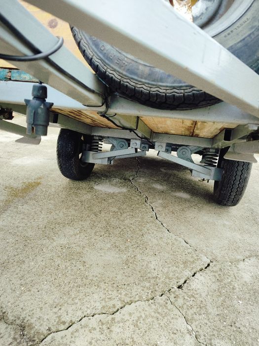 Atrelado reboque multiusos