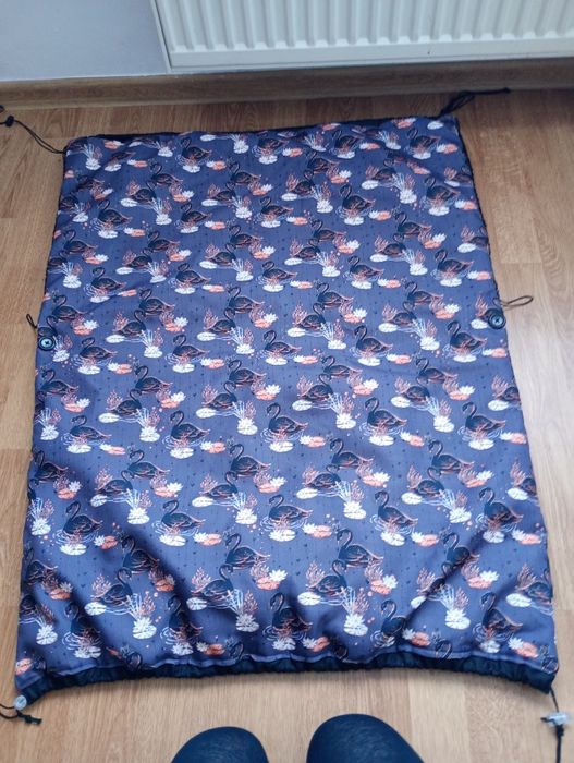 Osłonka na nóżki do wózka