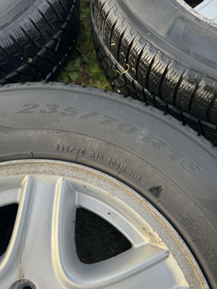 Jeep cherokee felgi alu 235/70/16 koła aluminiowe Pirelli