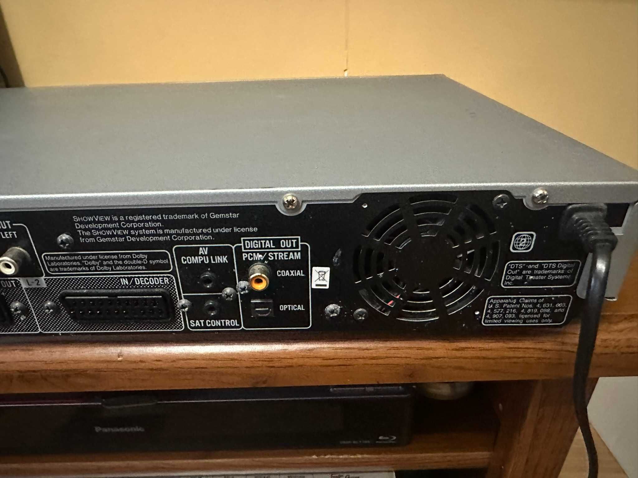 Nagrywarka DVD JVC DR-MH200 SE z HDD 160
