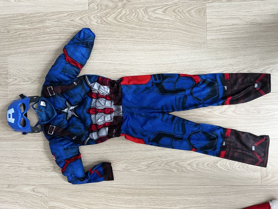 Дитячі костюми до свят