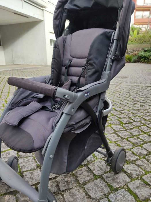 Carrinho de bebé Chicco, pouco usado