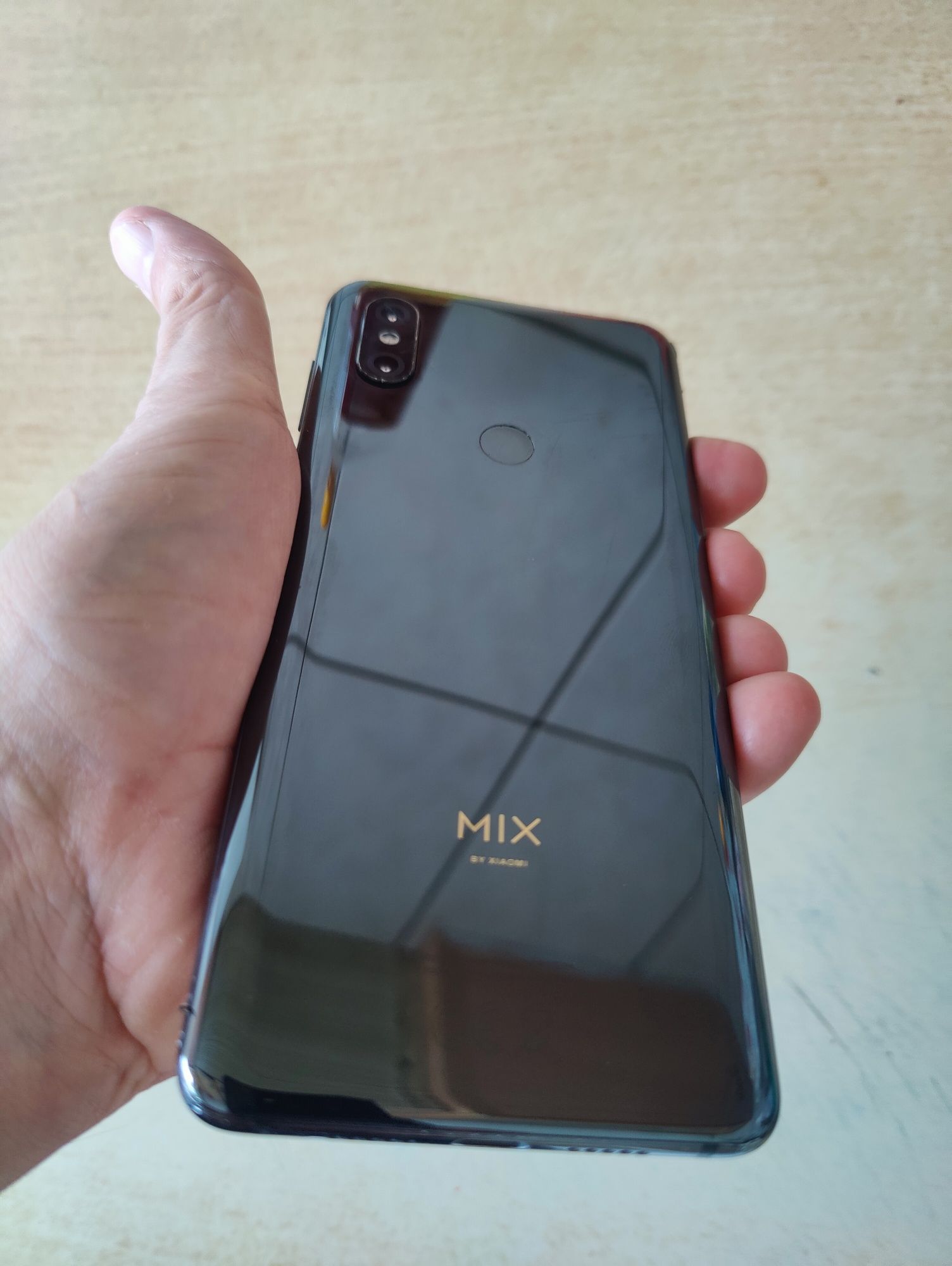 Sprzedam smartfon Xiaomi mi mix 3. Stan BDB