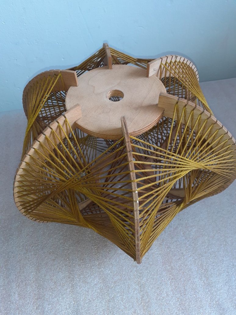 Lampa Boho pleciona vintage drewno