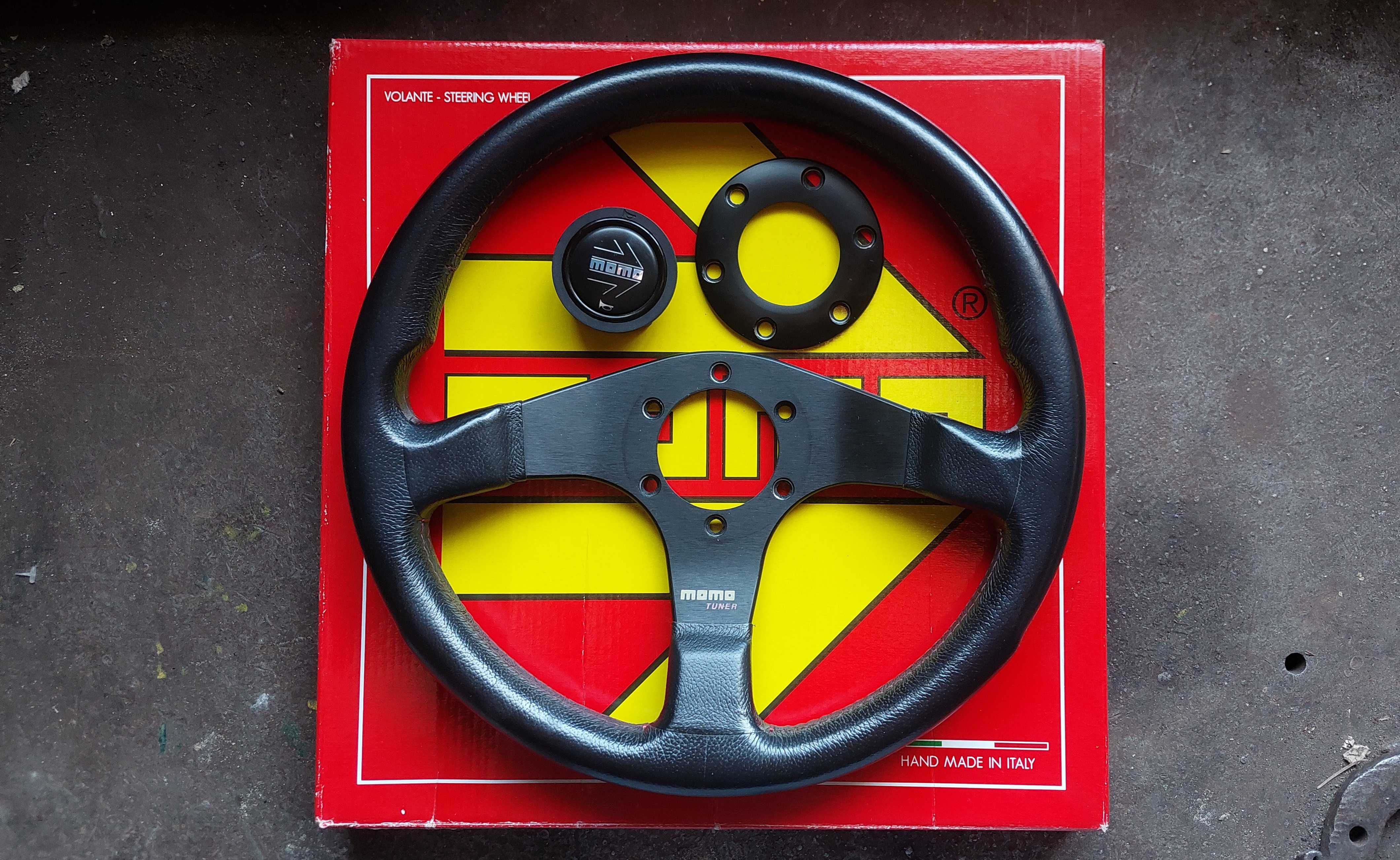 Kierownica MOMO TUNER 320