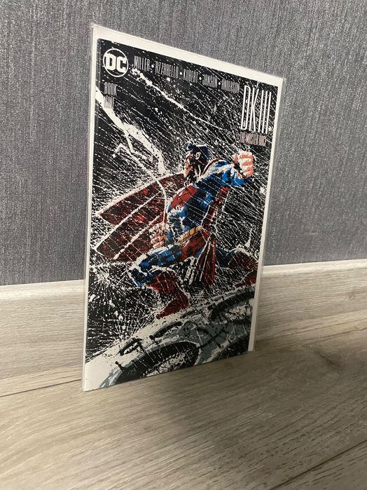 Комікс Dark Knight 3 Master Race #9