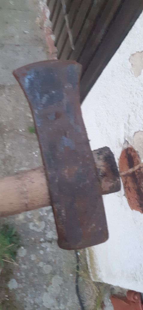 Stary młot duży zabytkowy