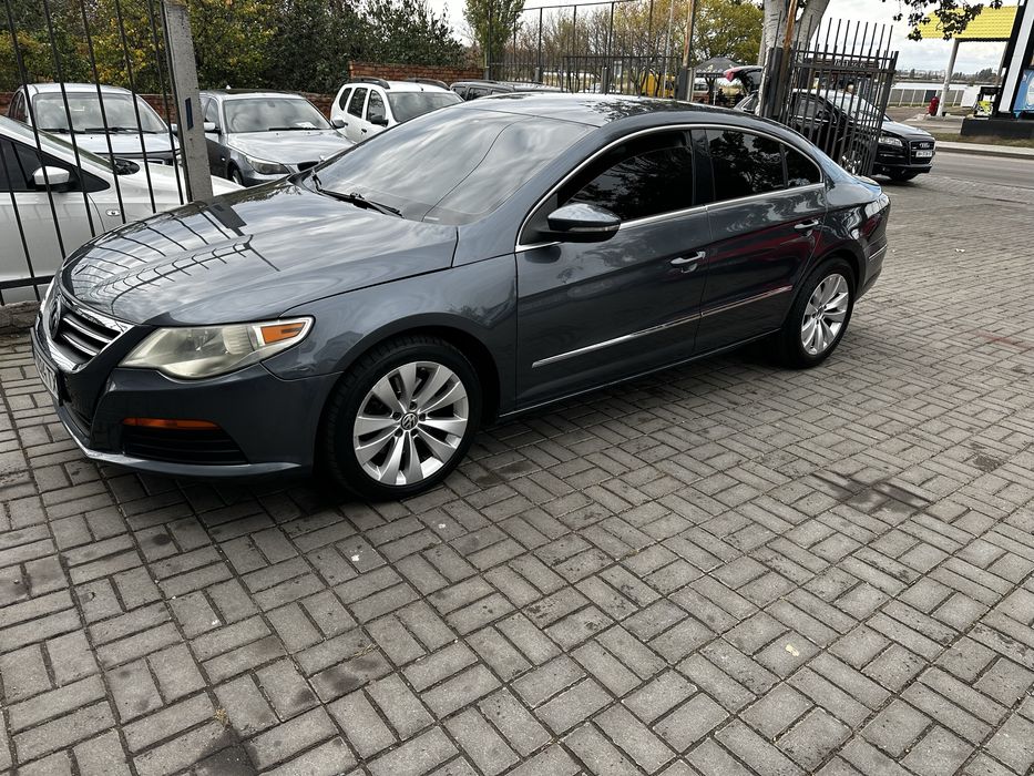 Фольксваген сс 2.0  6кпп в отличном состоянии