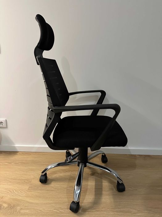 Cadeira ergonómica de escritório - Como nova