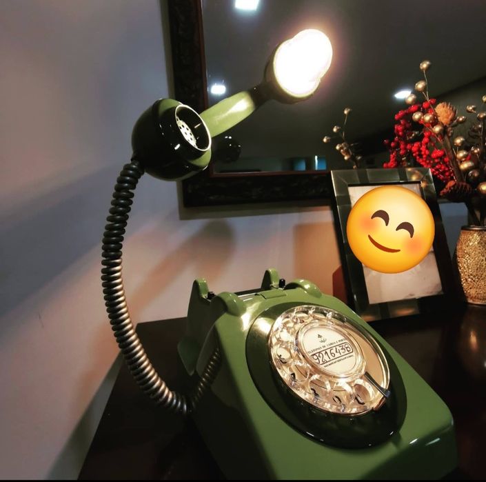 Candeeiro telefone antigo